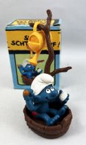 The Smurfs - Schleich - 40235 Smurf in shower with watering-can(w/MAFI box)