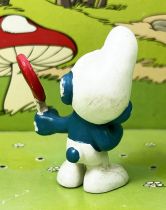 The Smurfs - Schleich / W.Berrie Co. - 20017 Smurf with mirror