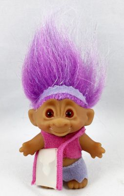 The Trolls - Plastic Figure 6