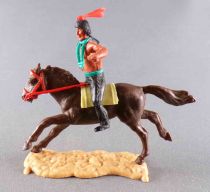 Timpo Indians 2nd Series (moulded weapon) Mounted with Knife Black Legs Brown Red Feather Dark Brown Galloping (long) Horse