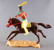 Timpo Indians 2nd Series (moulded weapon) Mounted with Knife Yellow Legs Yellow Feather Dark Brown Galloping (long) Ho