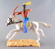 Timpo Indians 2nd Series (moulded weapon) Mouoted Archer Royal Blue Legs Yellow Feather White Galloping (long) Horse