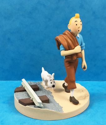  Collectible Figurine Tintin and Snowy in Cigars of The Pharaoh  Colorized (42290) : Toys & Games