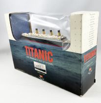 Titanic -  Claytown Collection - RMS Titanic (1/1136 scale Diecast Model)