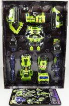 Transformers Masterpiece - Maketoys - Giant Type-61 (Constructicons Devastator)