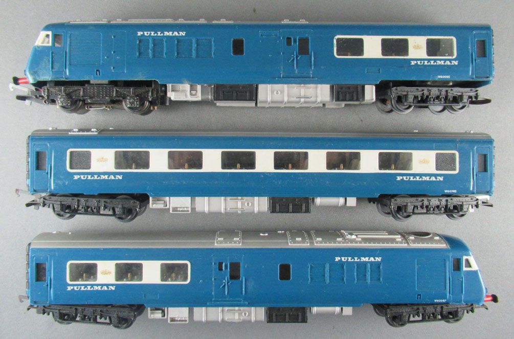 Blue pullman cheap train set