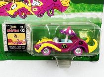 Wacky Races - Johnny Lightning / Playing Mantis - Penelope Pitstop\'s Compact Pussycat